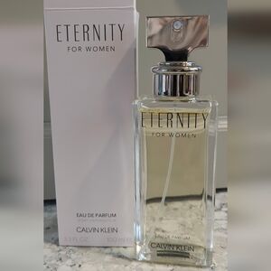 Calvin Klein Eternity for Women Perfume - Silver and Clear